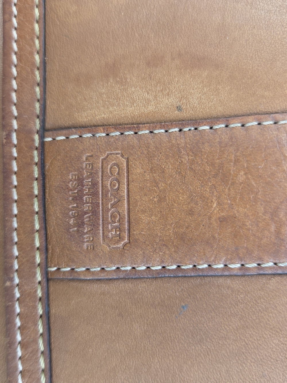 Coach British Tan Leather Continental Tri-Fold Wallet - Picture 12 of 16